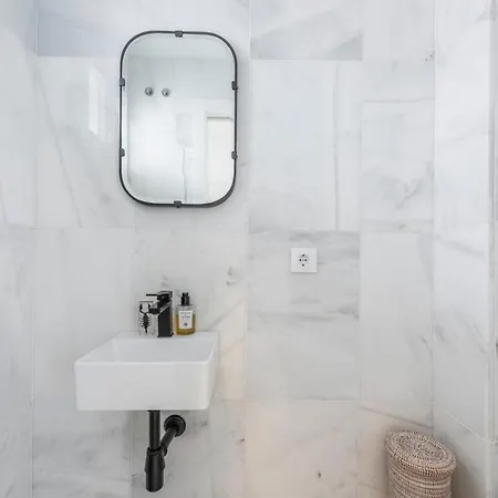 Belen Beach, Beachfront Duplex In アパート エステポナ