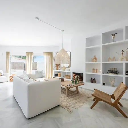 Belen Beach, Beachfront Duplex In * エステポナ