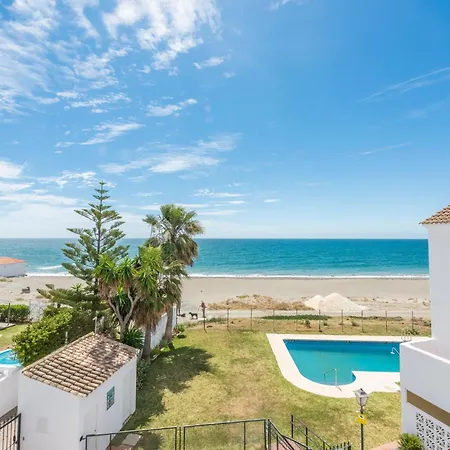 アパート Belen Beach, Beachfront Duplex In